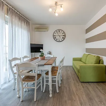 公寓 La Casetta Appartaments